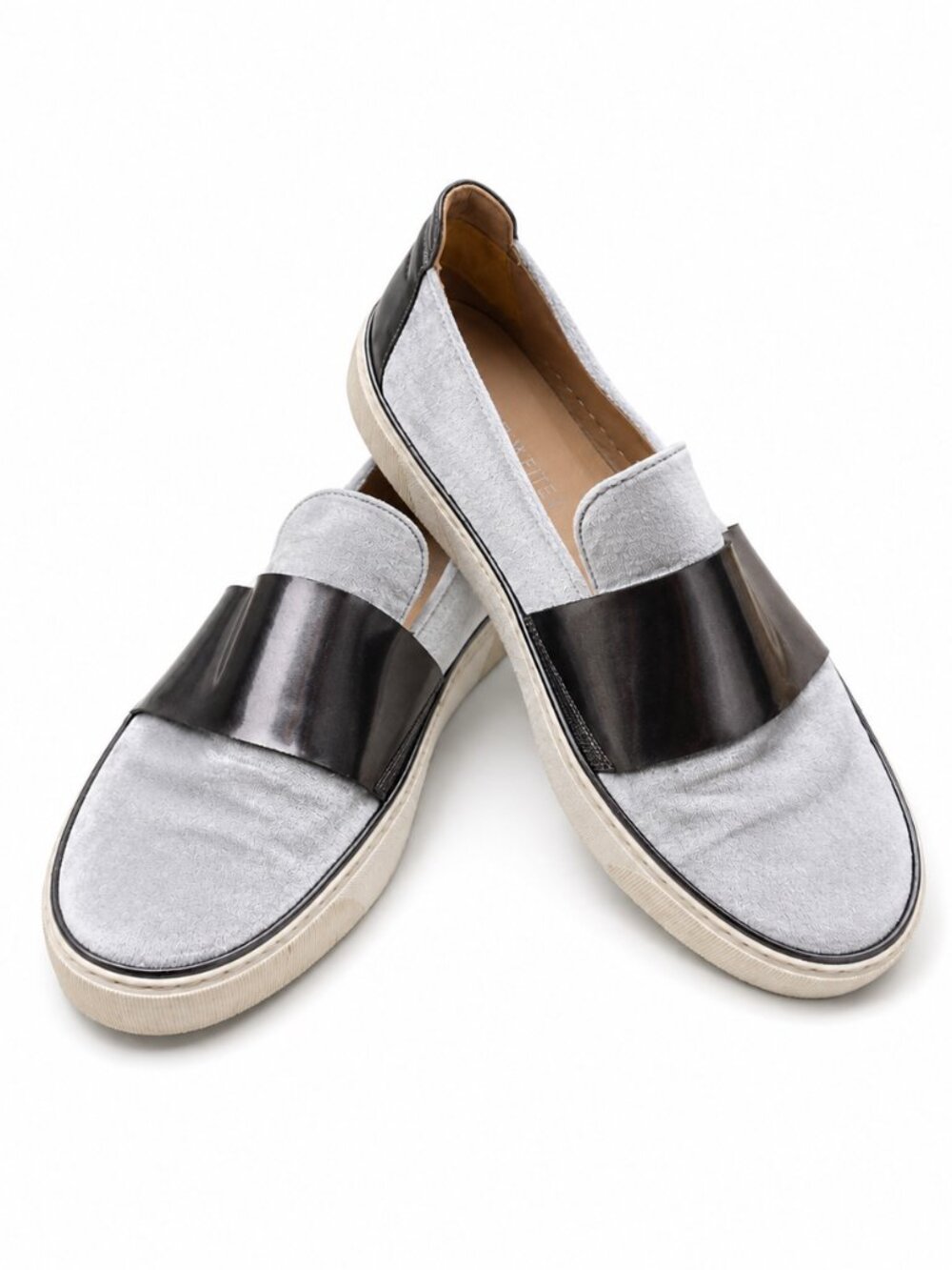 Stuart Weitzman Light Gray Velvet Slip-on Sneakets With Silver Detail Size 8